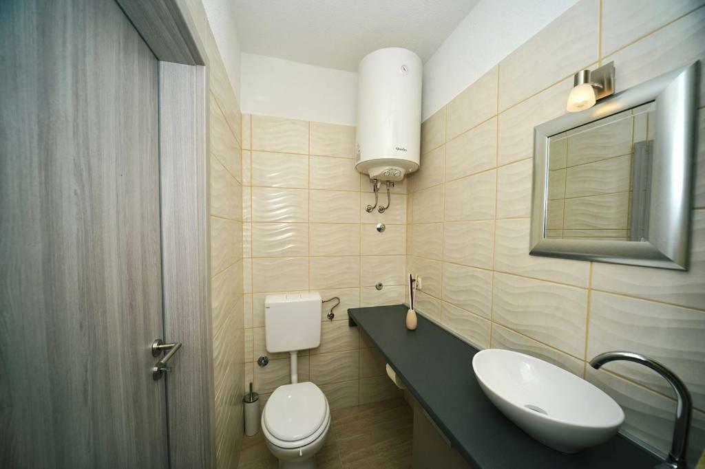 Jovich Apartments 2 Mošćenička Draga Buitenkant foto